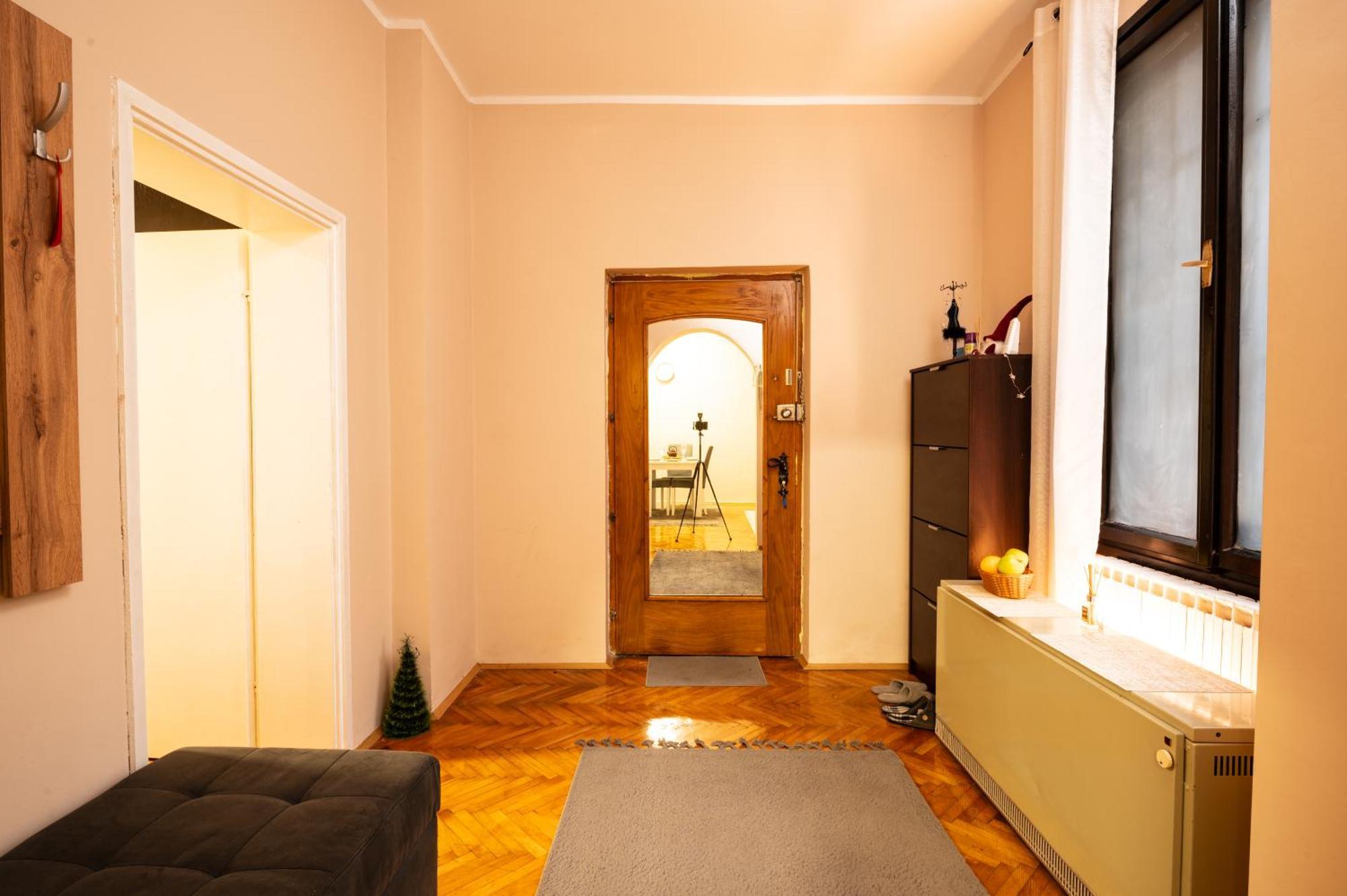 Cozy Apartment In City Center Belgrado Exterior foto